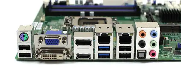 IO ports on motherboard