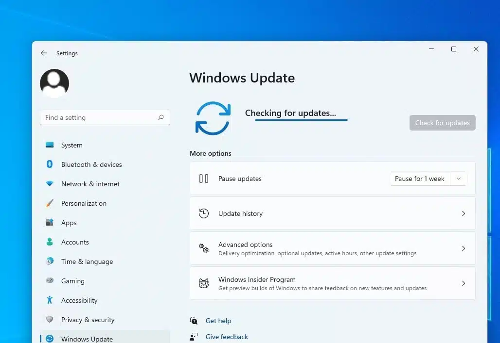 windows 11 checking for updates