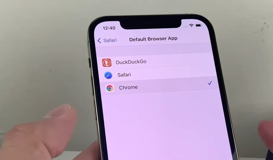 Set Chrome as your default browser on iPhone